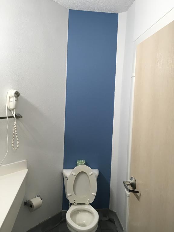 Americas Best Value Inn Decatur Buitenkant foto