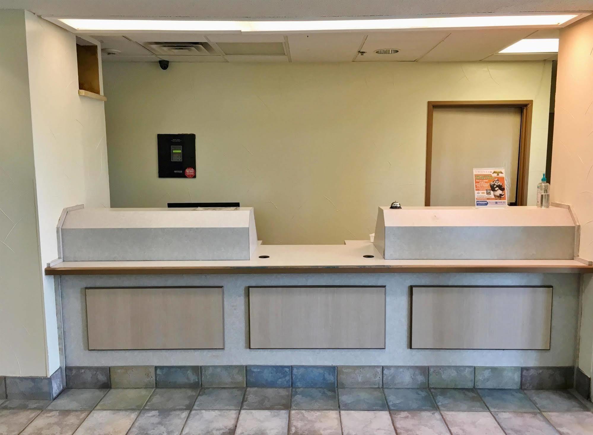 Americas Best Value Inn Decatur Buitenkant foto