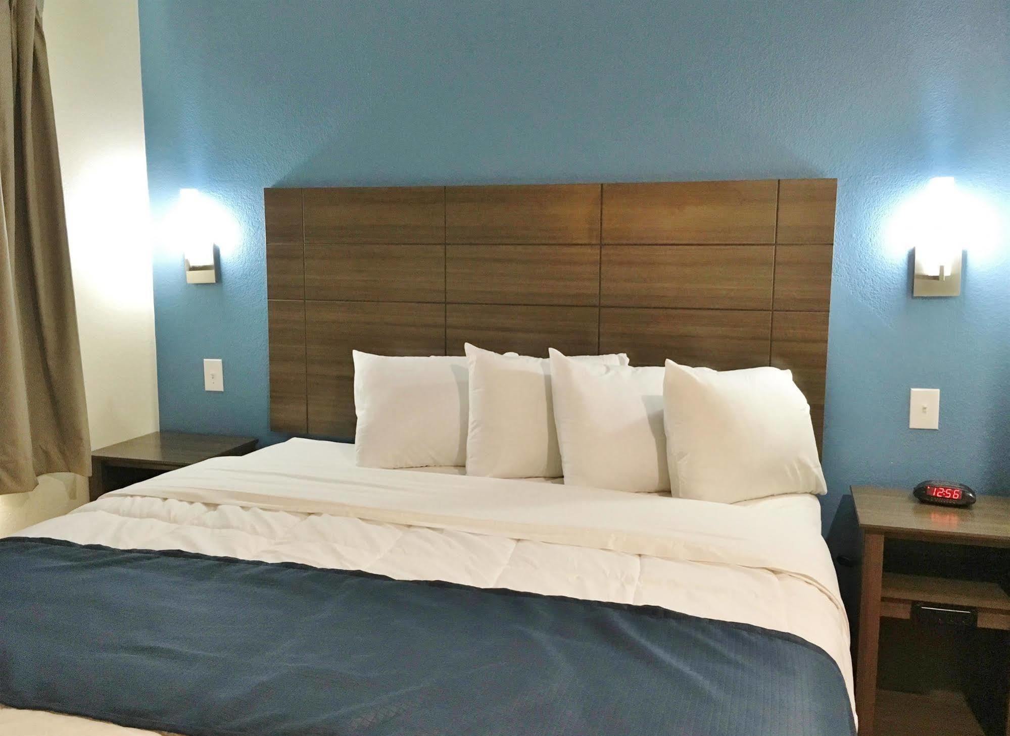 Americas Best Value Inn Decatur Buitenkant foto